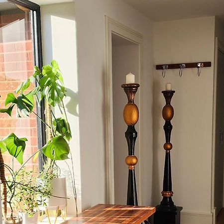 La Casa Rosa Cheltenham - Free Parking Close To Racecourse Екстер'єр фото